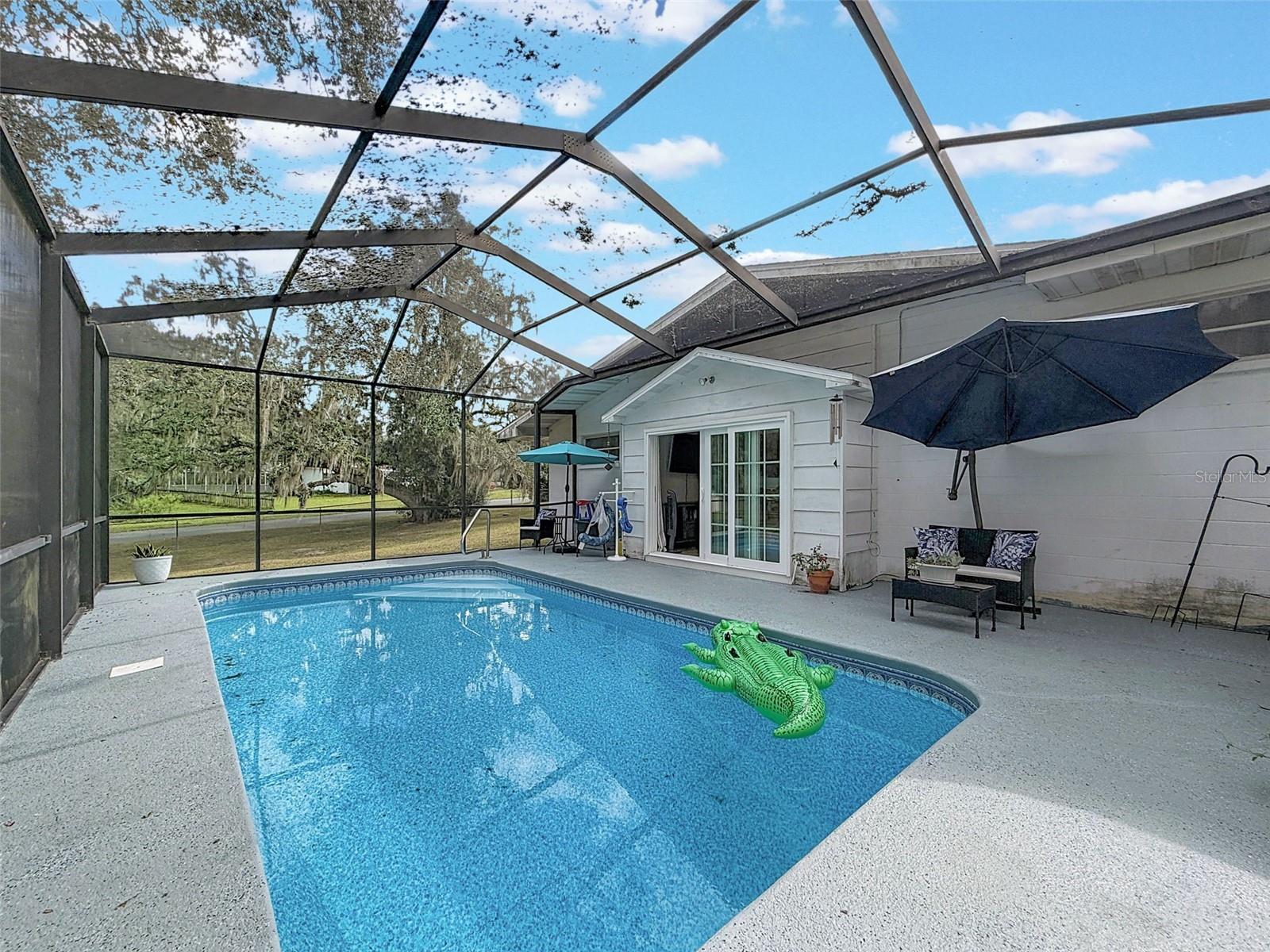 L4956822 Property Photo