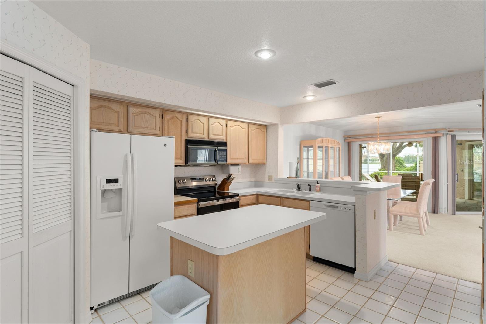 7571 SOMERSET SHORES CT, ORLANDO, FL, 32819