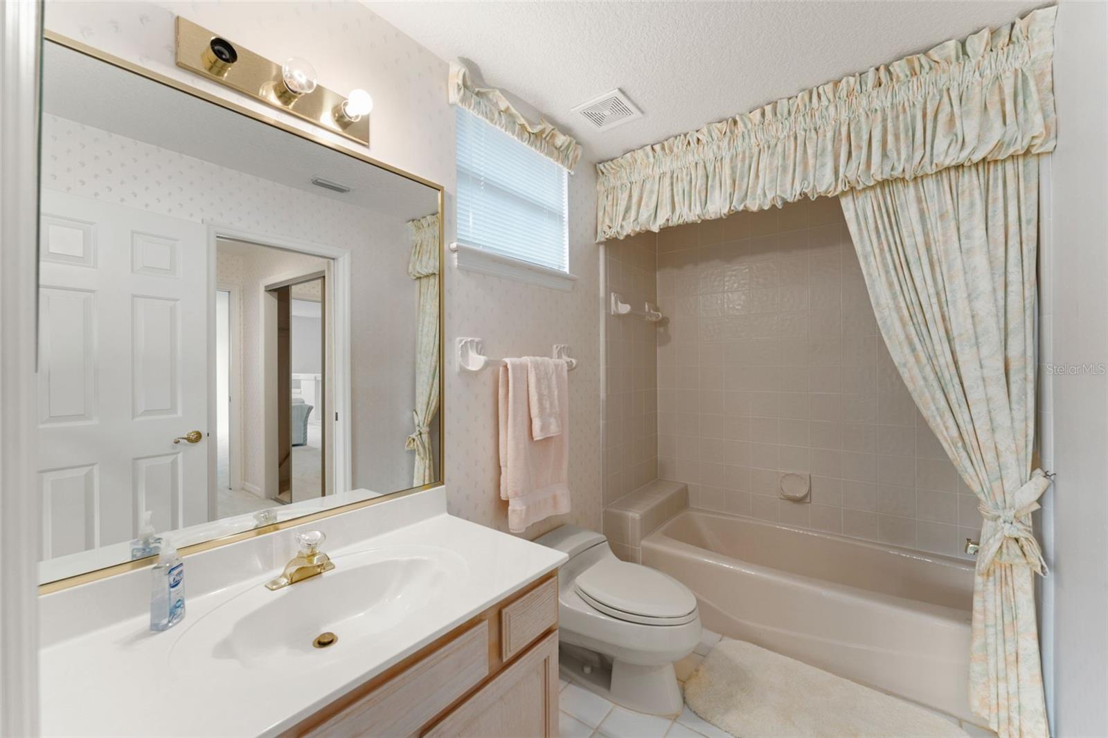 7571 SOMERSET SHORES CT, ORLANDO, FL, 32819