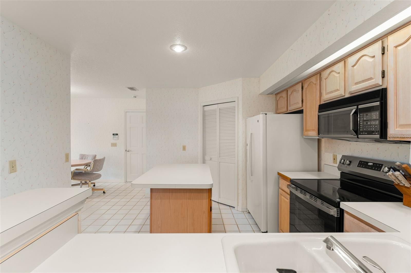 7571 SOMERSET SHORES CT, ORLANDO, FL, 32819