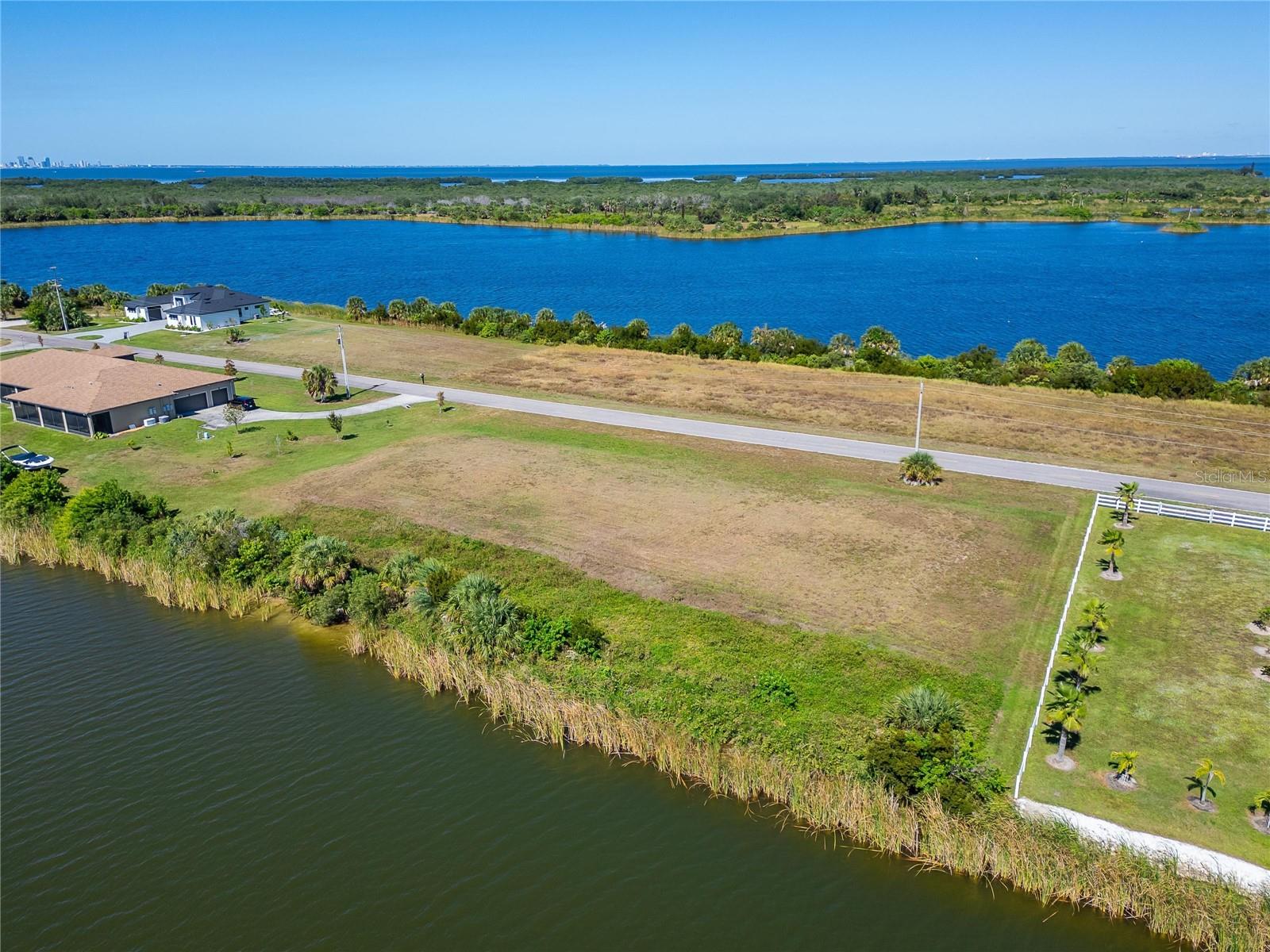 GULF CITY RD, RUSKIN, FL, 33570