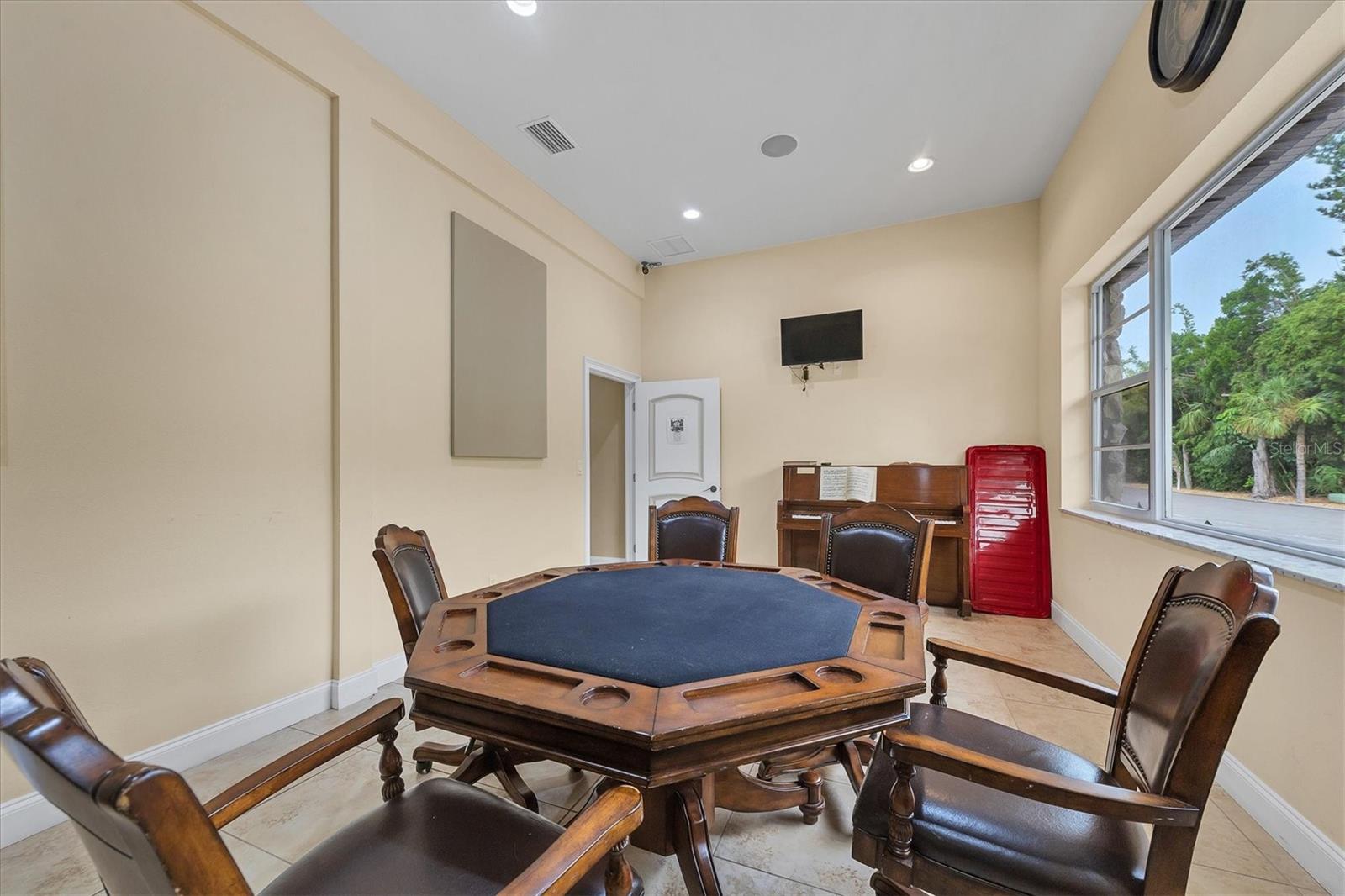 3810 GULF OF MEXICO DR #F105, LONGBOAT KEY, FL, 34228