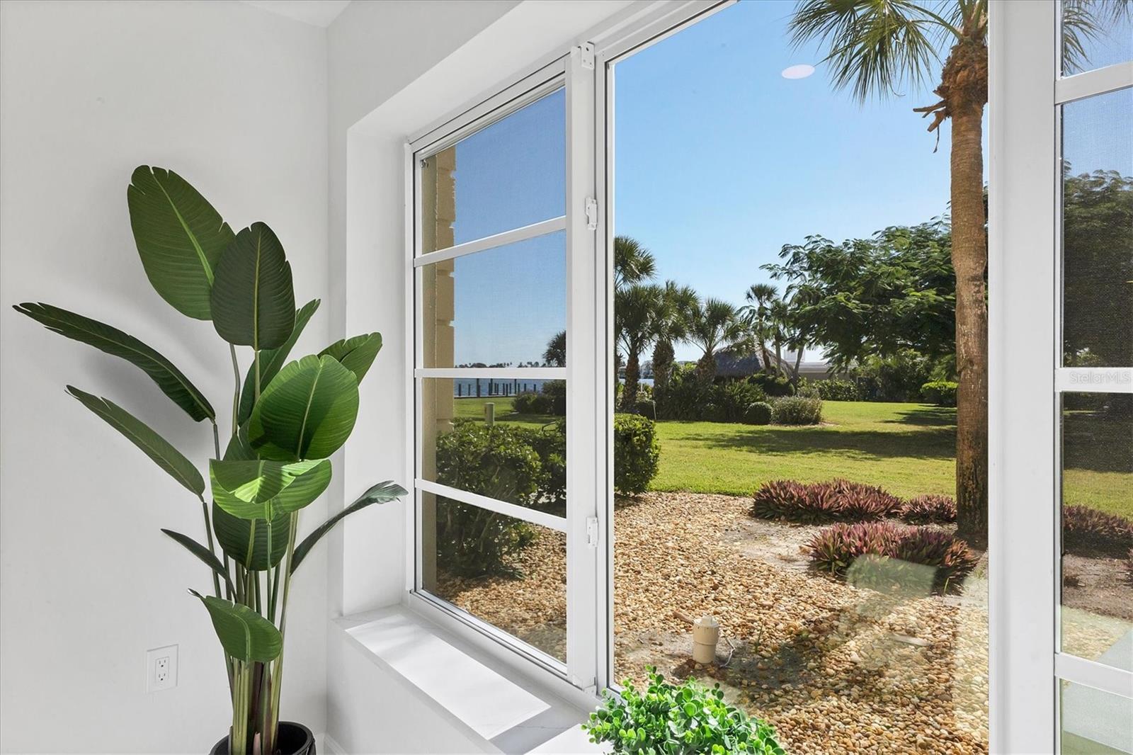 3810 GULF OF MEXICO DR #F105, LONGBOAT KEY, FL, 34228