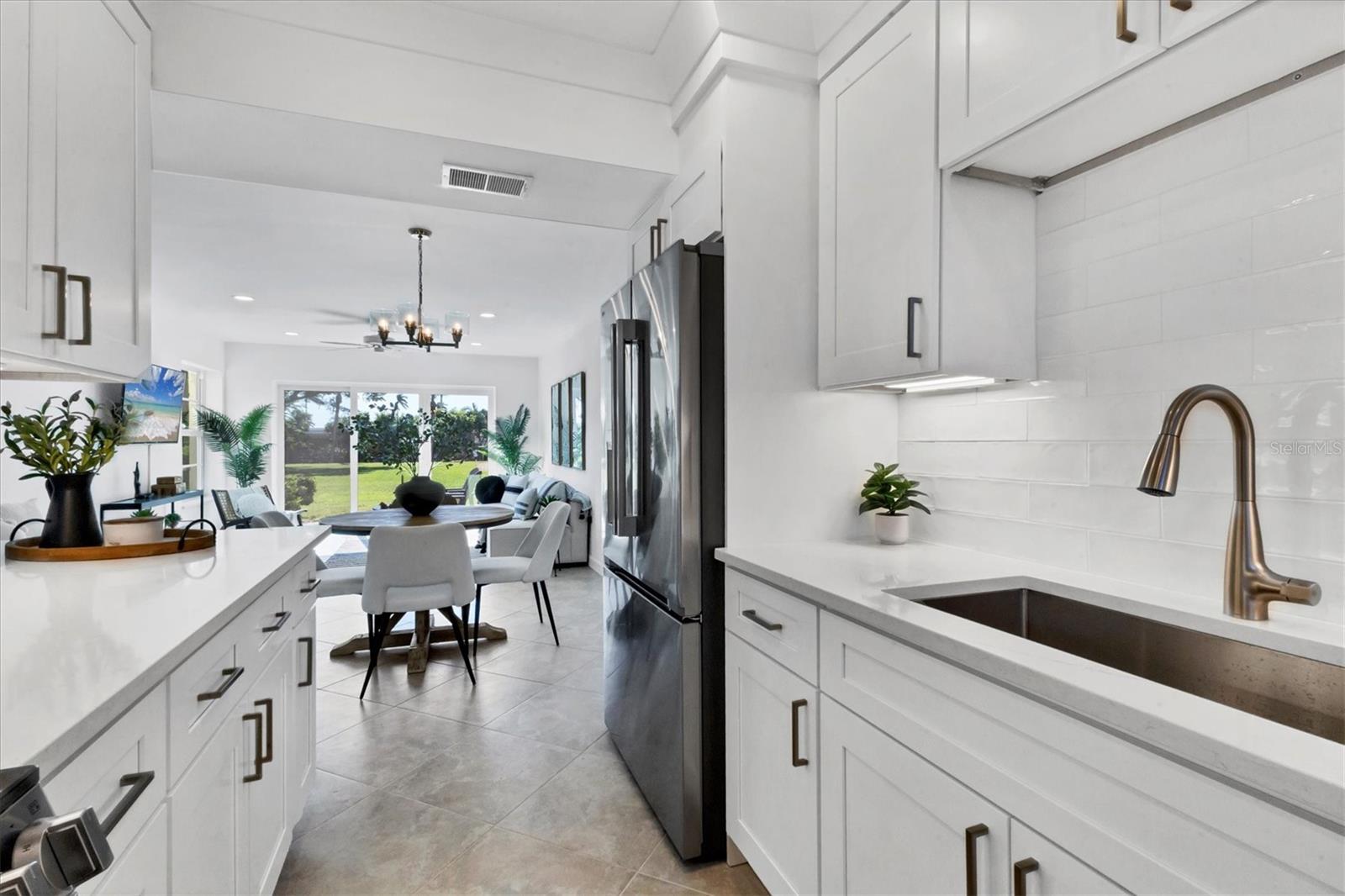 3810 GULF OF MEXICO DR #F105, LONGBOAT KEY, FL, 34228