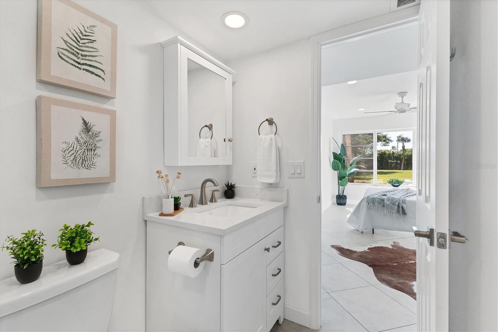 3810 GULF OF MEXICO DR #F105, LONGBOAT KEY, FL, 34228