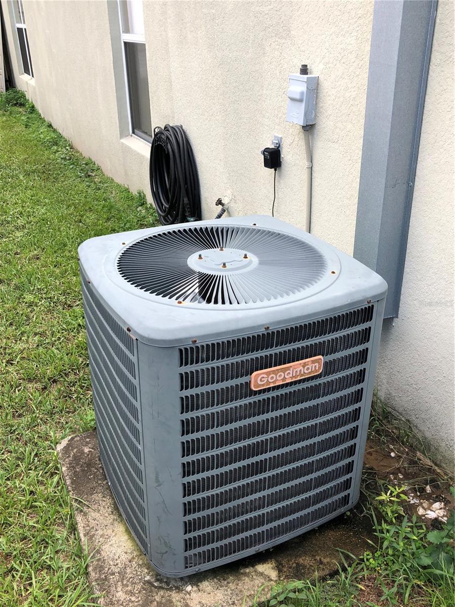 348 CARDIFF AVE, DAVENPORT, FL, 33897