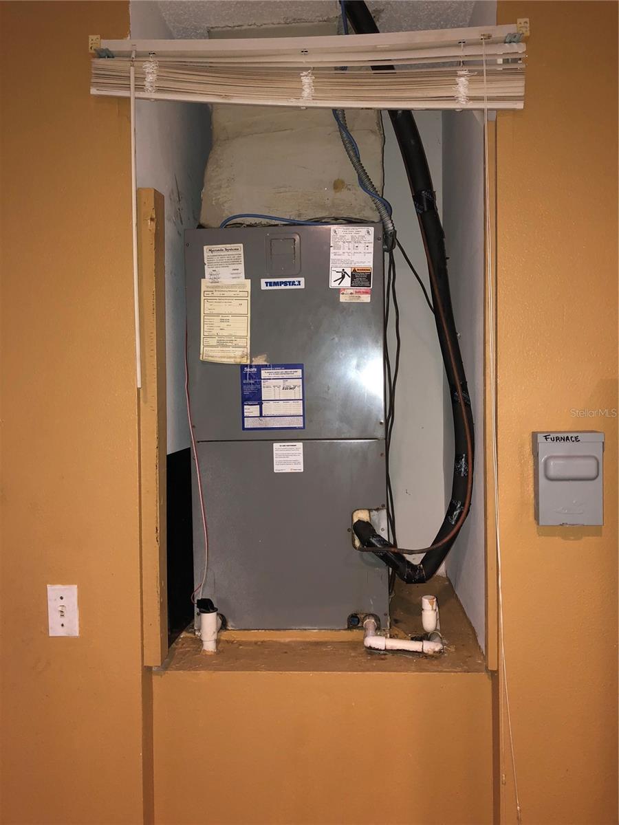 348 CARDIFF AVE, DAVENPORT, FL, 33897