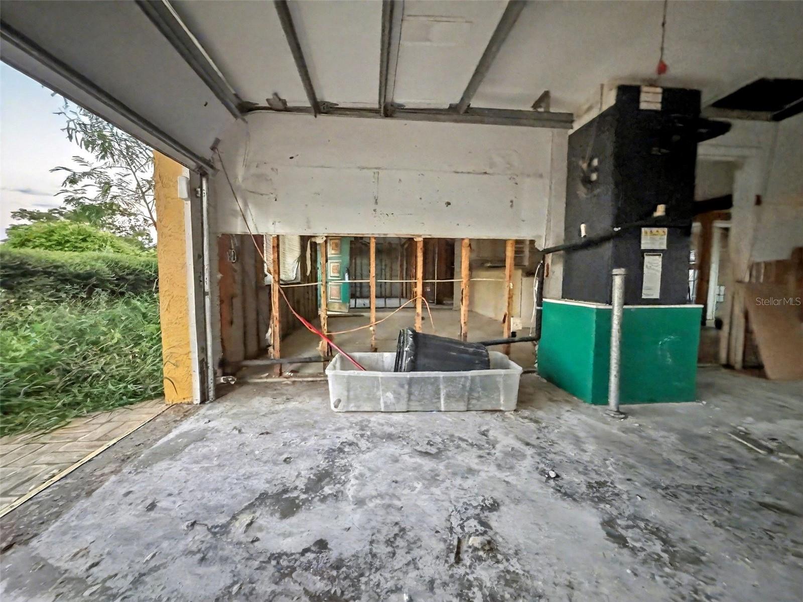 6134 WESTPORT DR, PORT RICHEY, FL, 34668