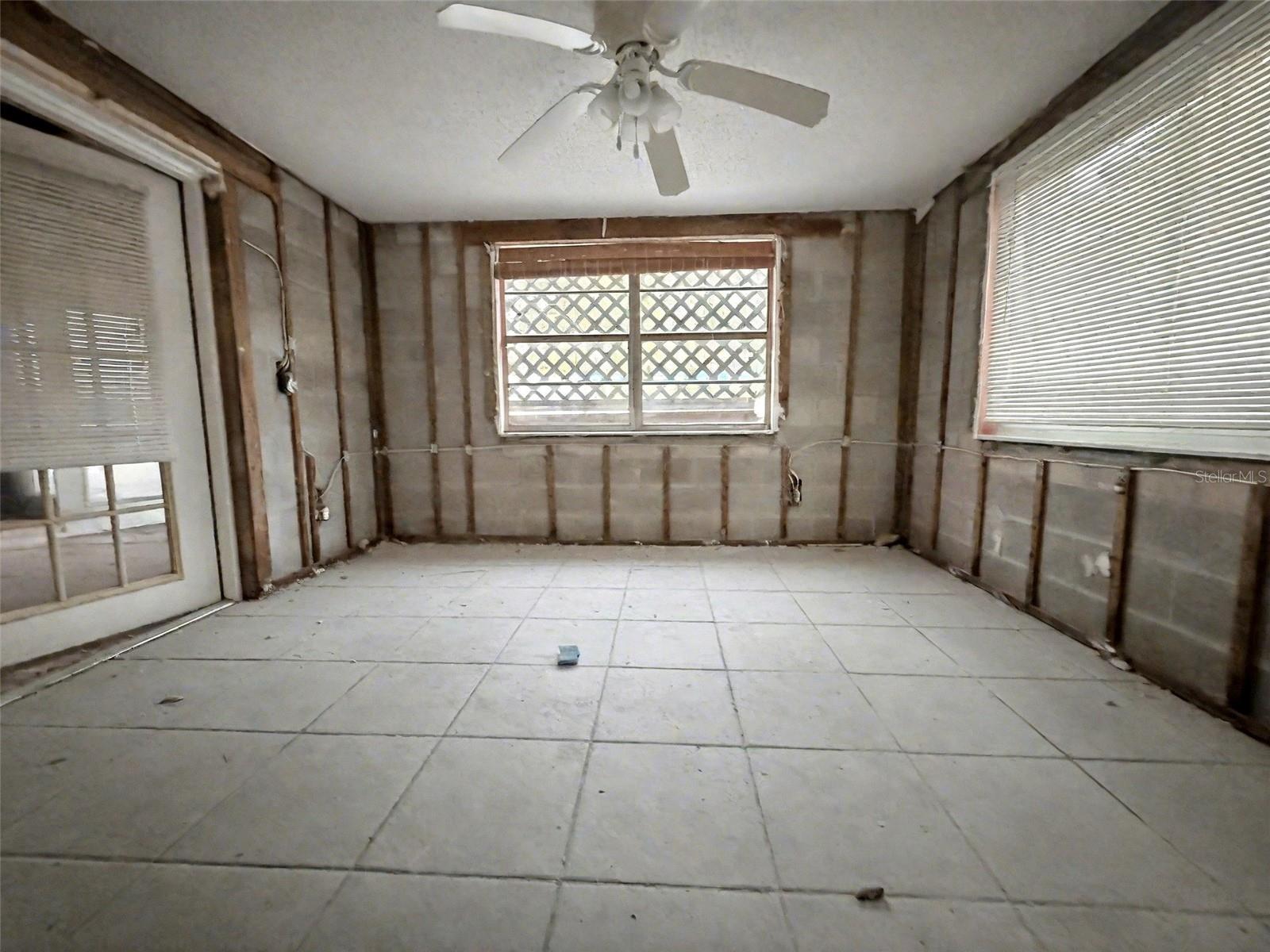 6134 WESTPORT DR, PORT RICHEY, FL, 34668