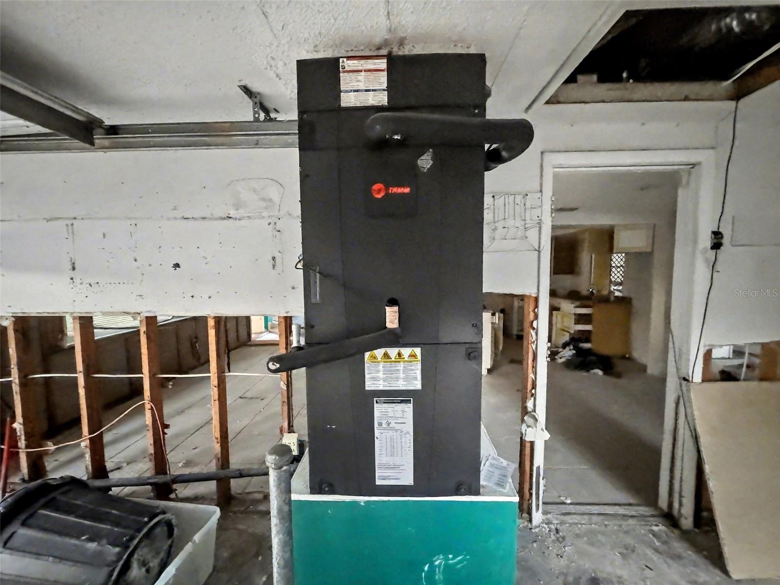 6134 WESTPORT DR, PORT RICHEY, FL, 34668