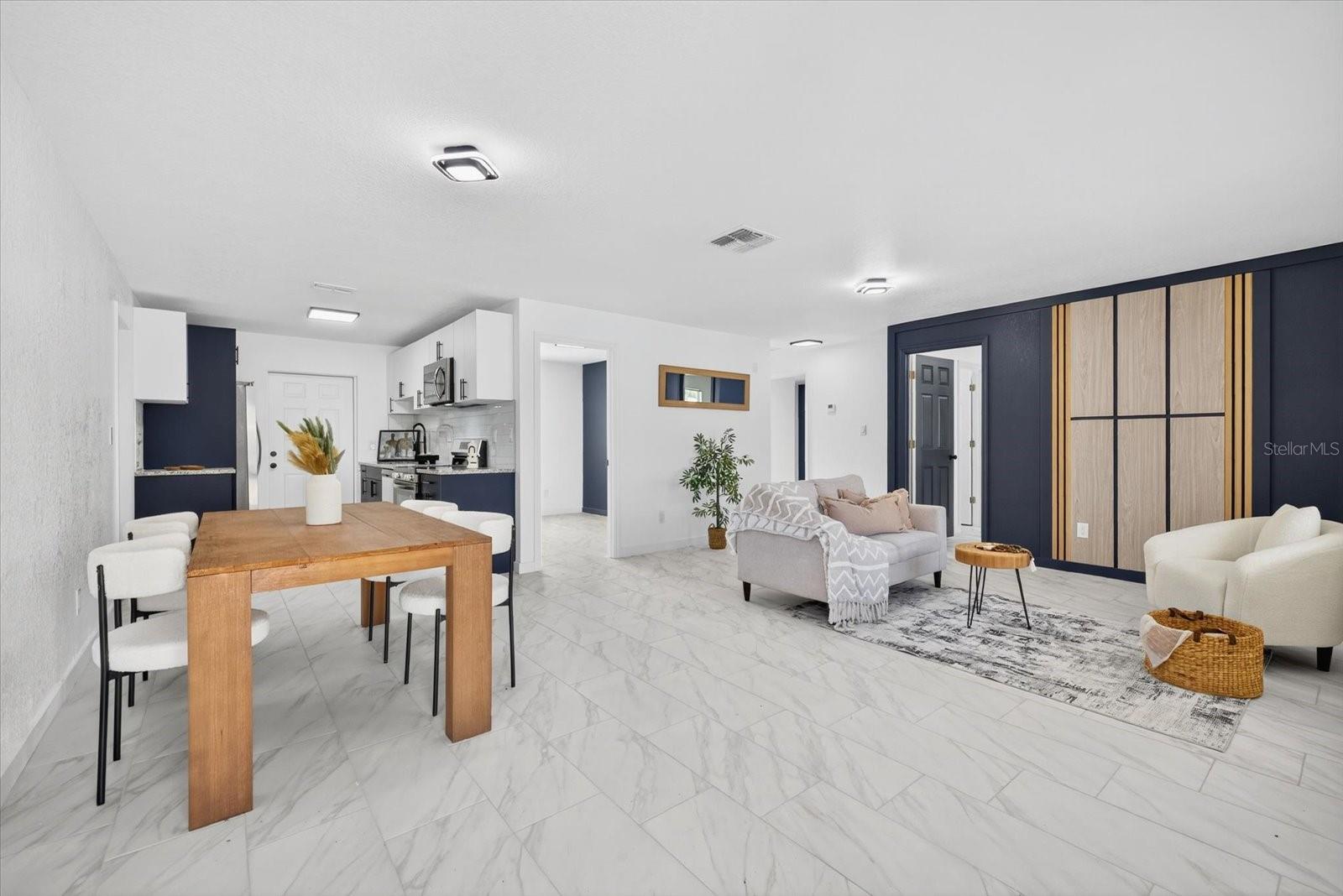 11111 MAHIN LN, RIVERVIEW, FL, 33578