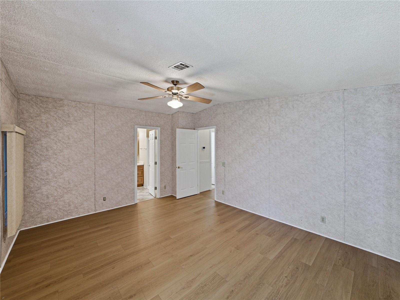 3822 DAMIAN DR, ZEPHYRHILLS, FL, 33541