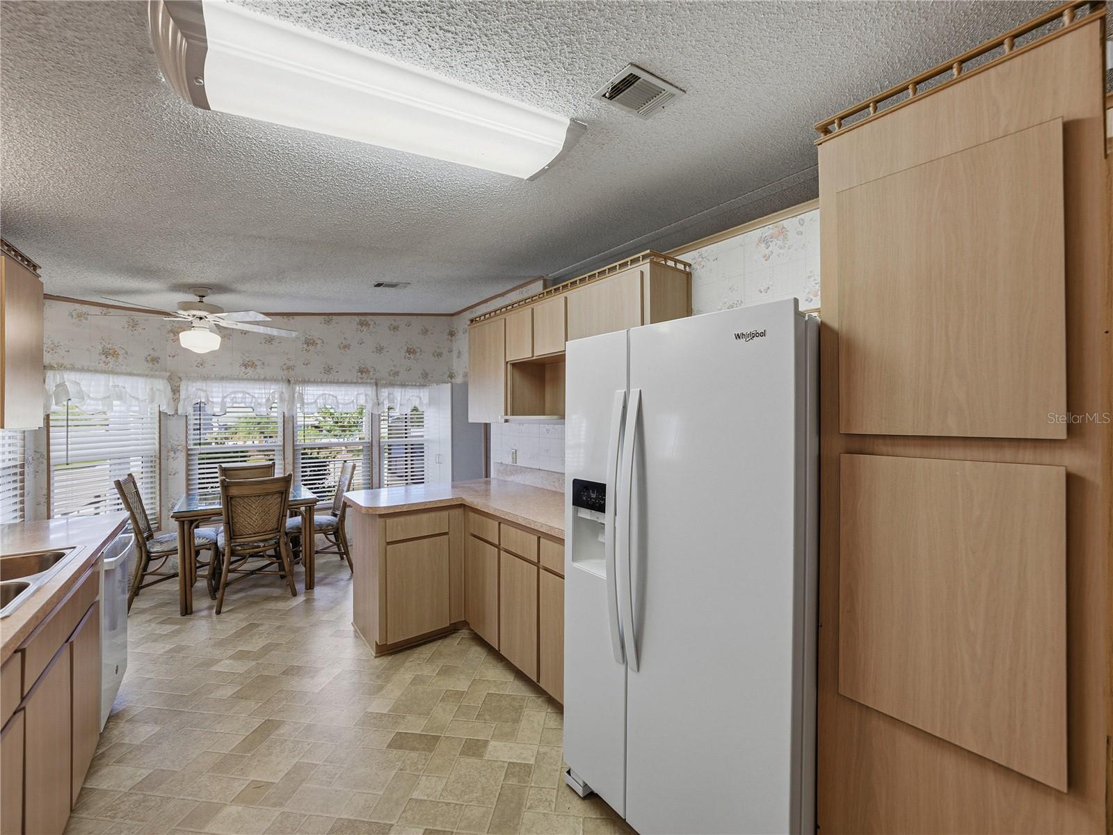 3822 DAMIAN DR, ZEPHYRHILLS, FL, 33541