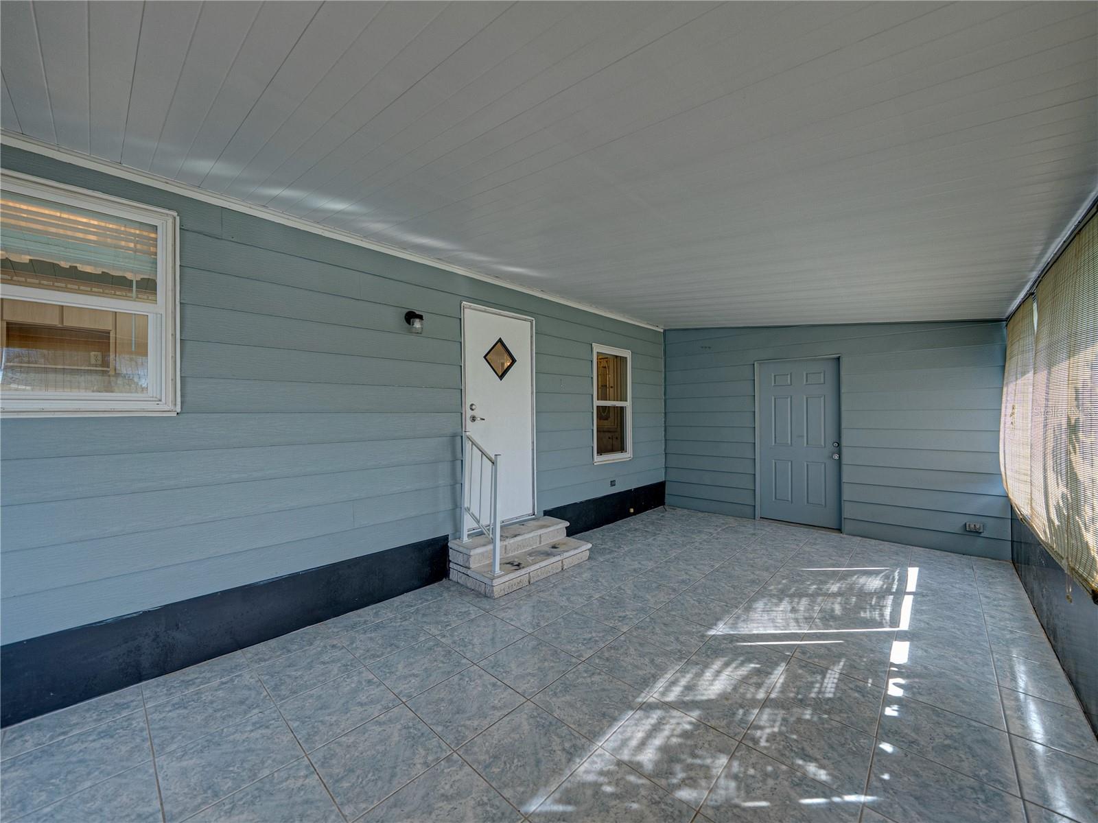 3822 DAMIAN DR, ZEPHYRHILLS, FL, 33541