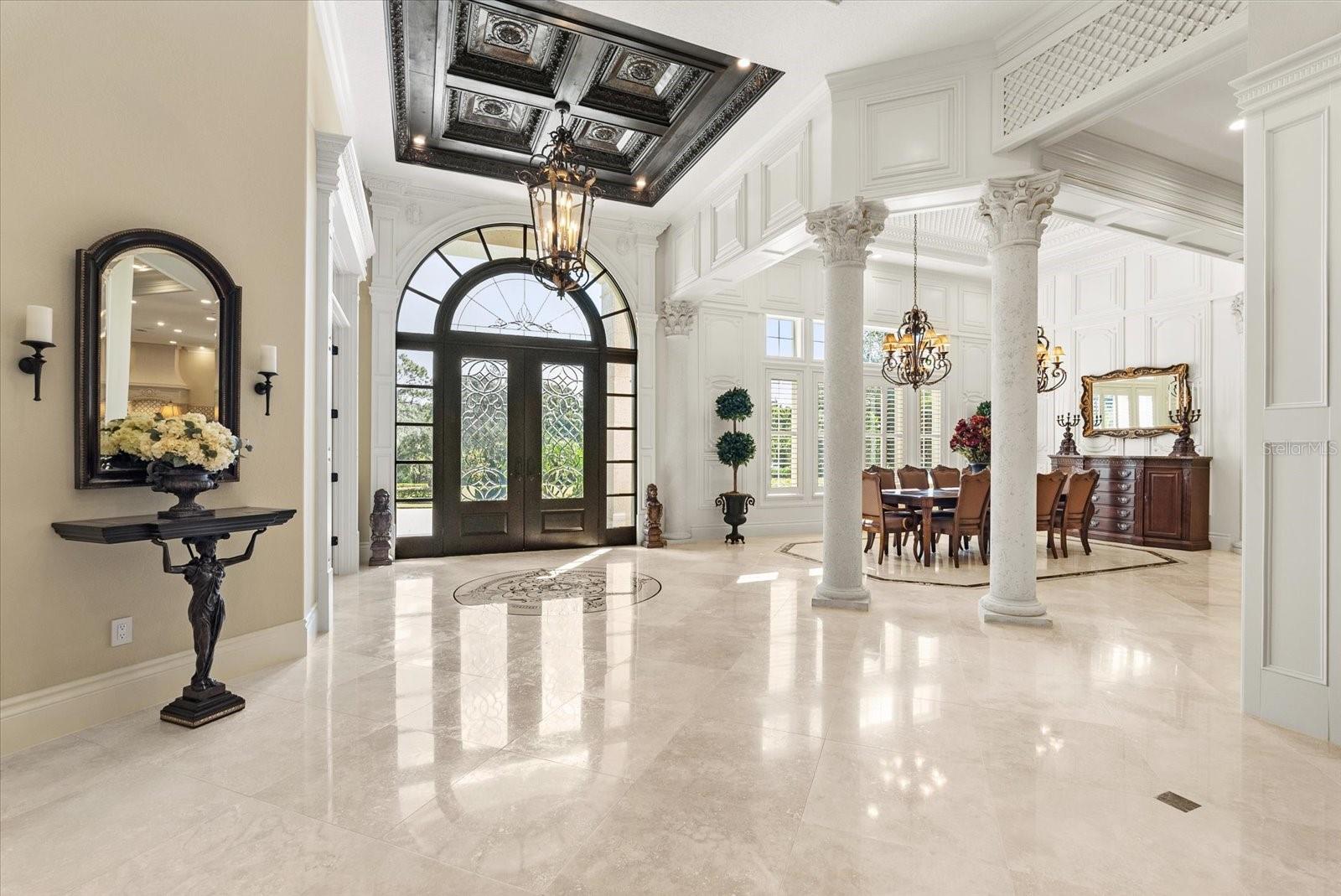 W7880161 Property Photo