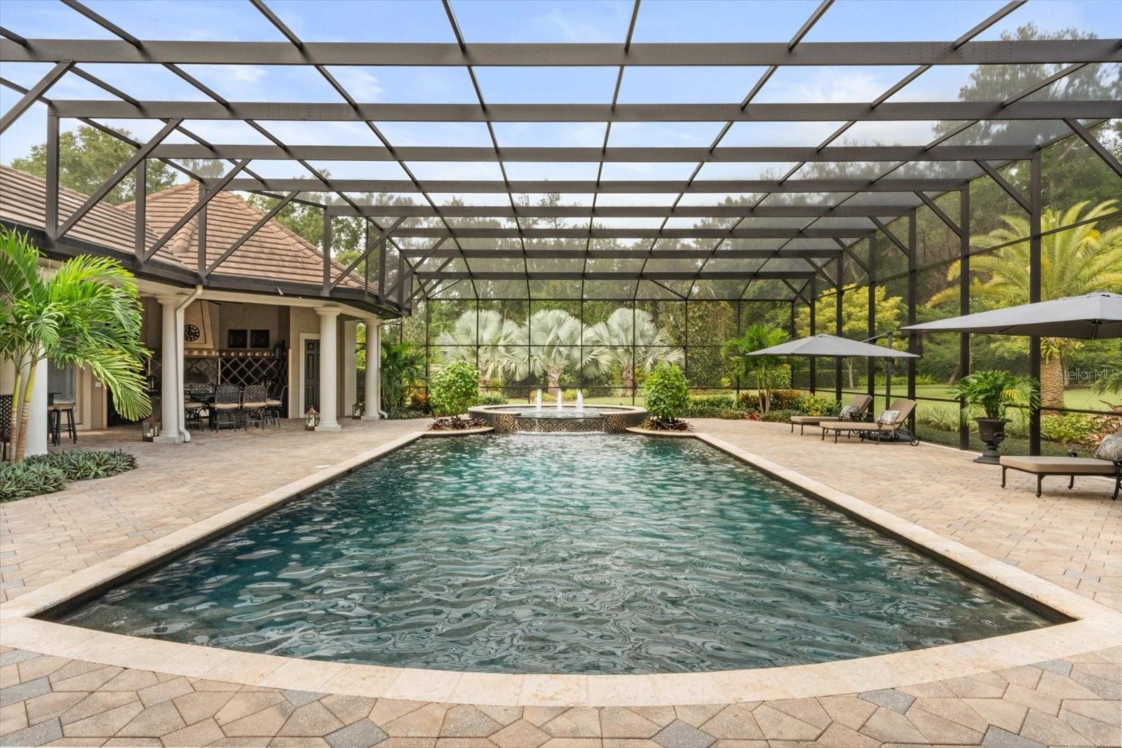 W7880161 Property Photo