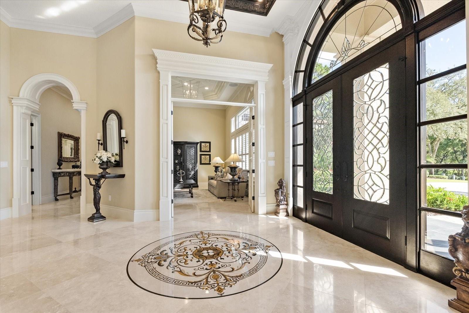 W7880161 Property Photo