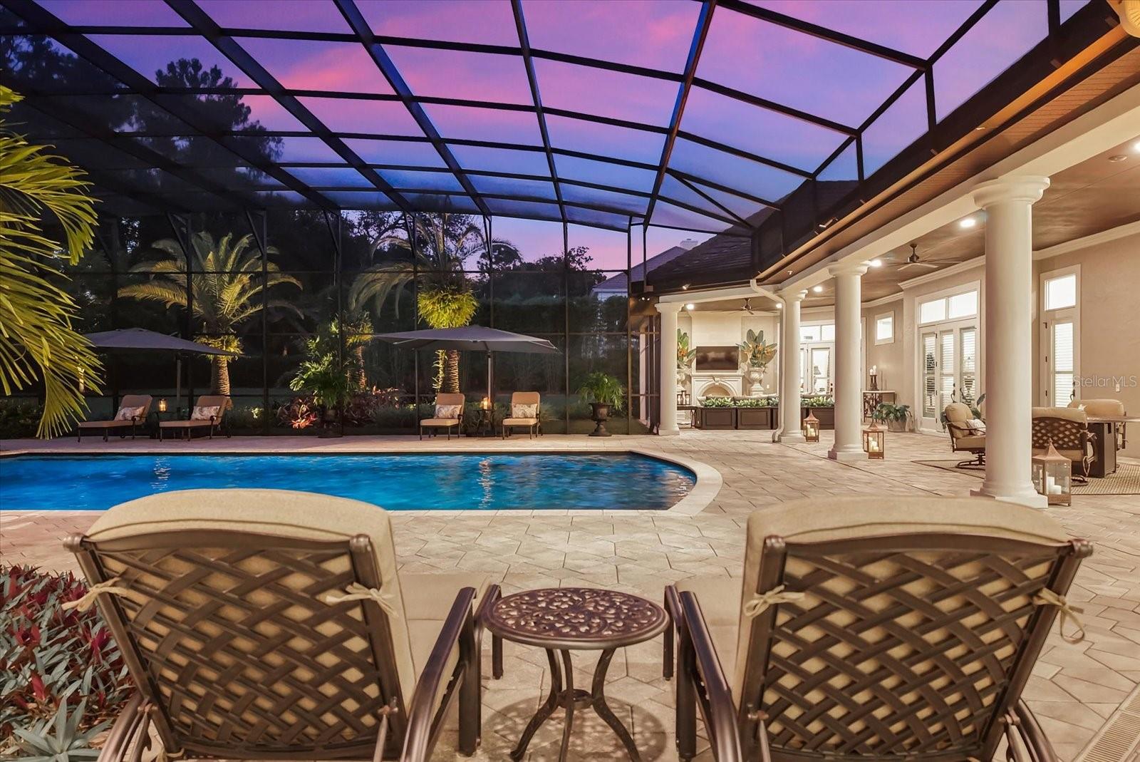 W7880161 Property Photo