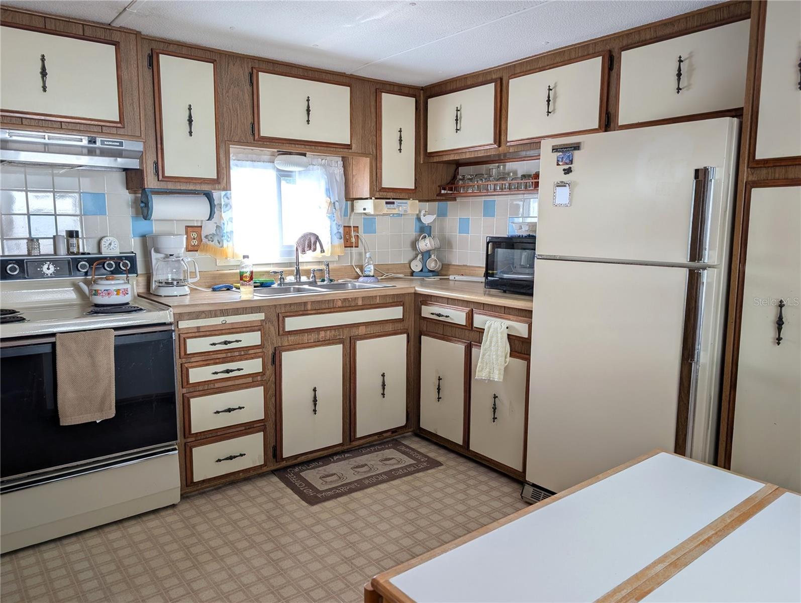 82010 A ST N #10, PINELLAS PARK, FL, 33781