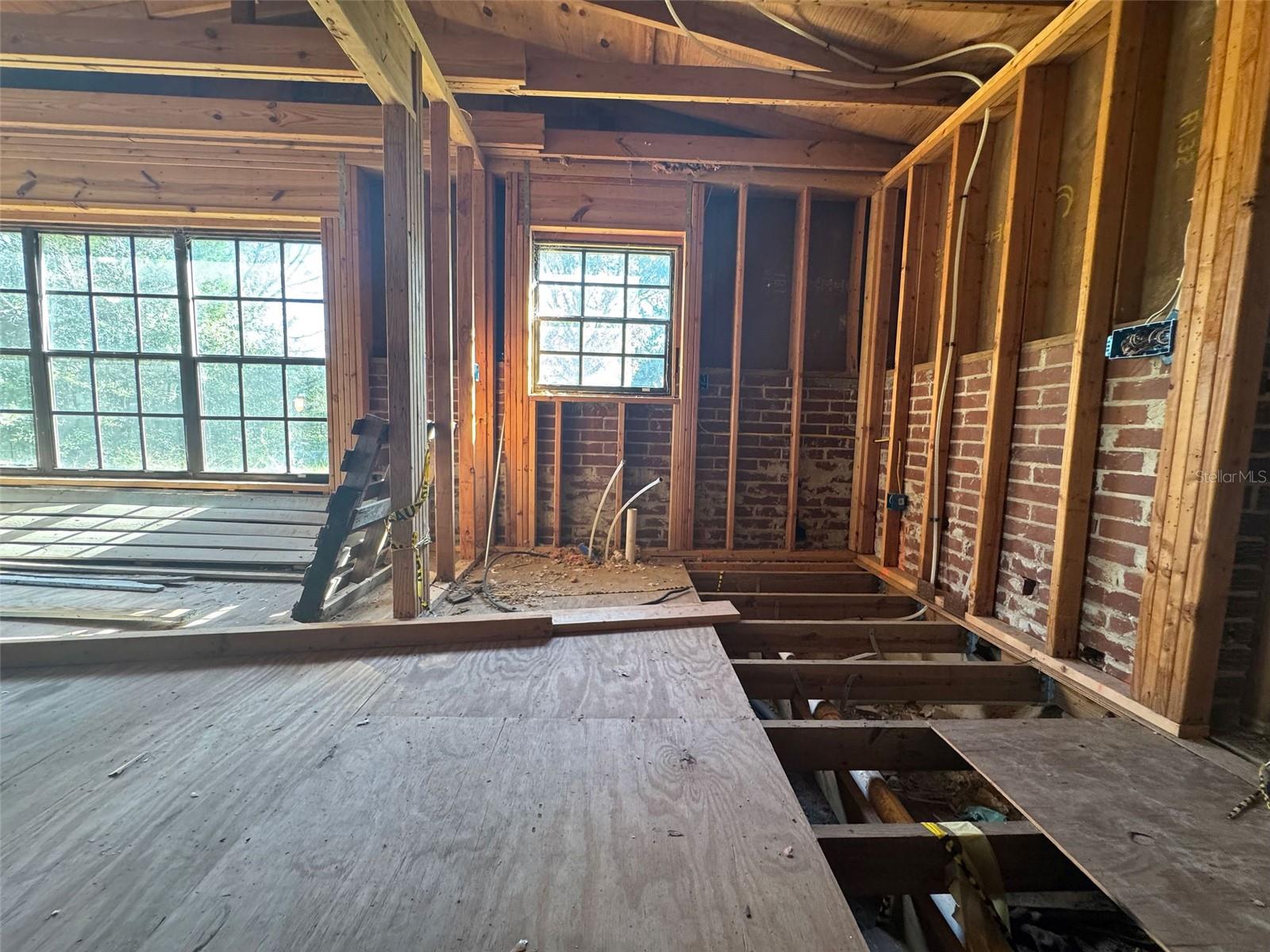 1106 NE 8TH AVE, CRYSTAL RIVER, FL, 34428