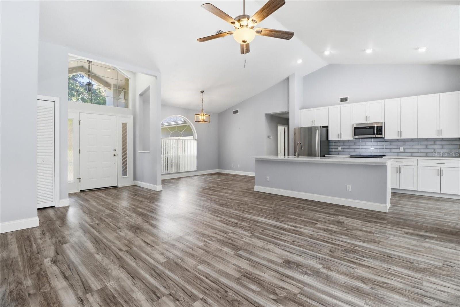 155 PINE ST, HOMOSASSA, FL, 34446