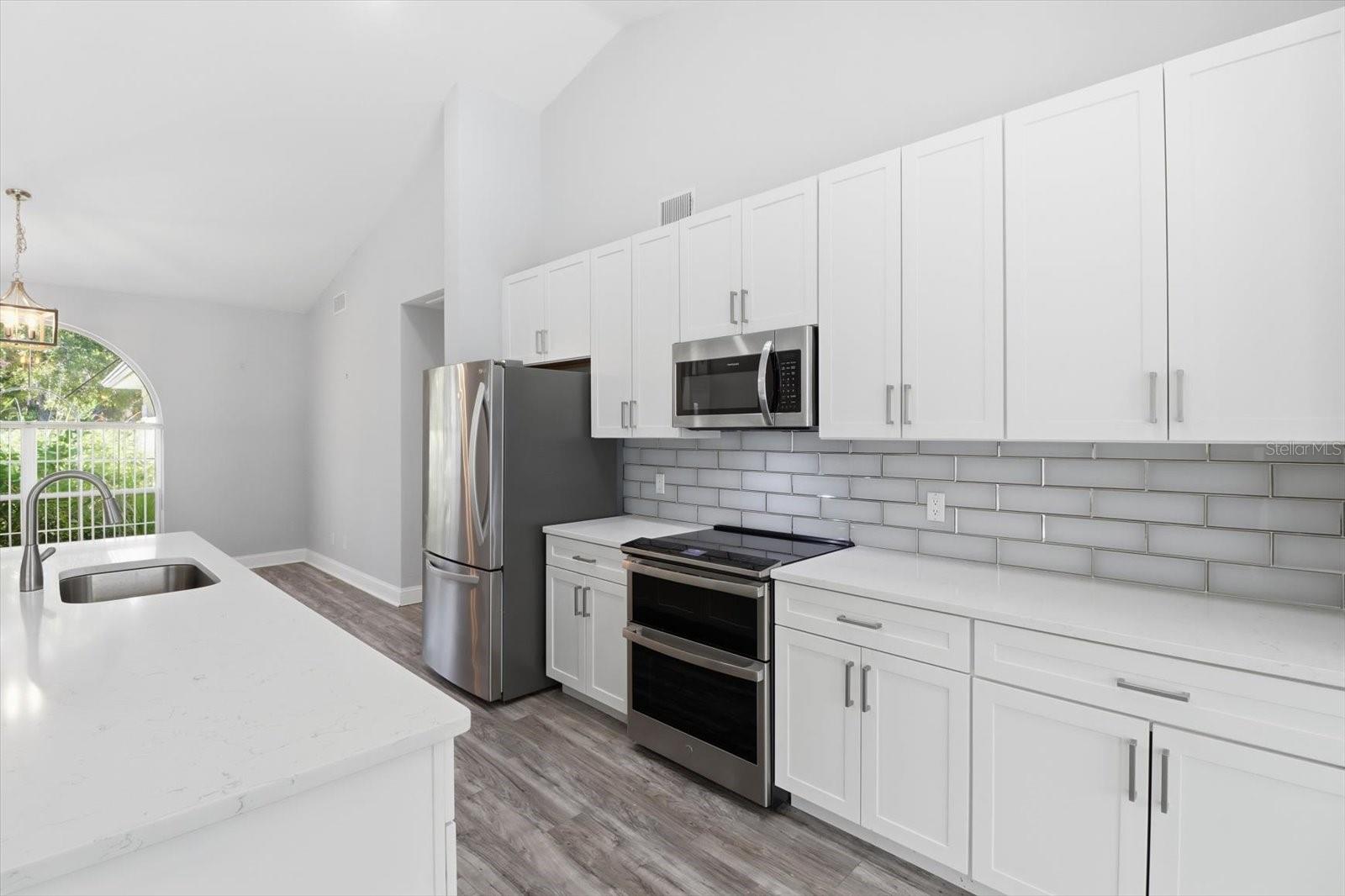 155 PINE ST, HOMOSASSA, FL, 34446