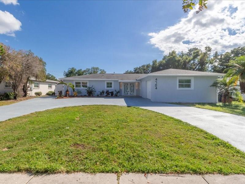 4704 W PRICE AVE, TAMPA, FL, 33611