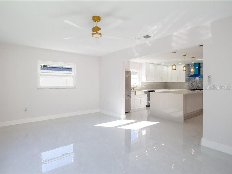 4704 W PRICE AVE, TAMPA, FL, 33611