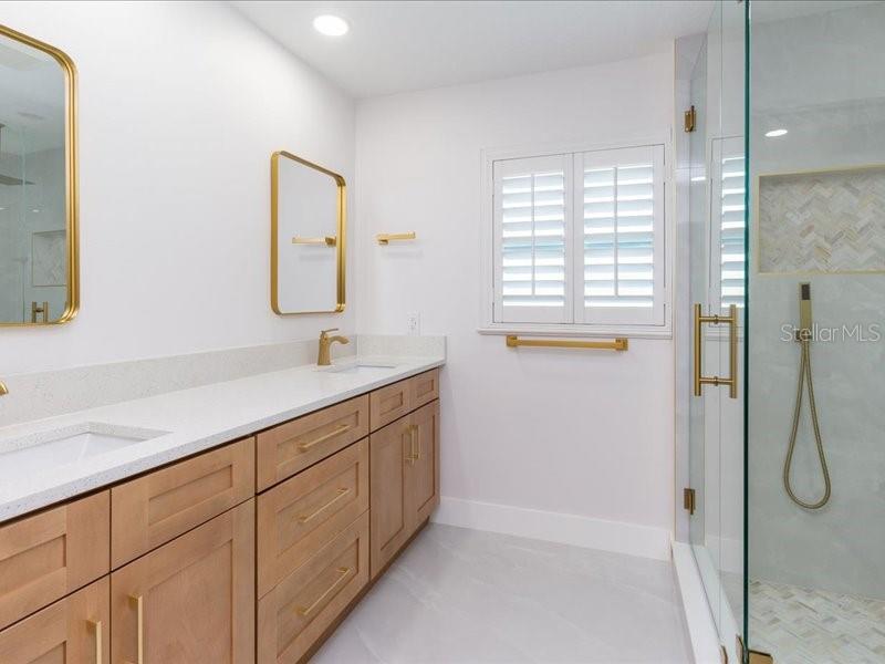 4704 W PRICE AVE, TAMPA, FL, 33611