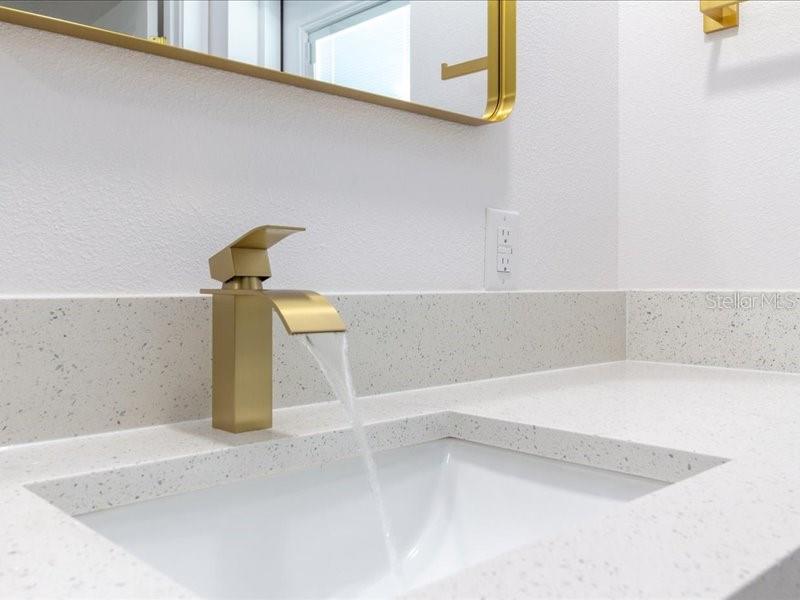 4704 W PRICE AVE, TAMPA, FL, 33611