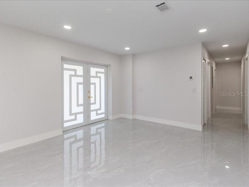 4704 W PRICE AVE, TAMPA, FL, 33611