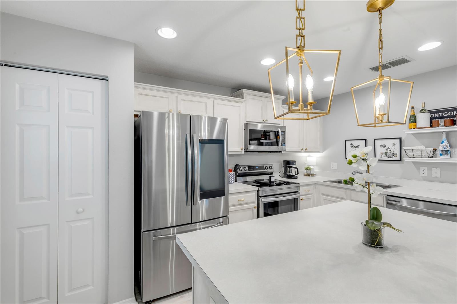 550 AEOLIAN DR, NEW SMYRNA BEACH, FL, 32168