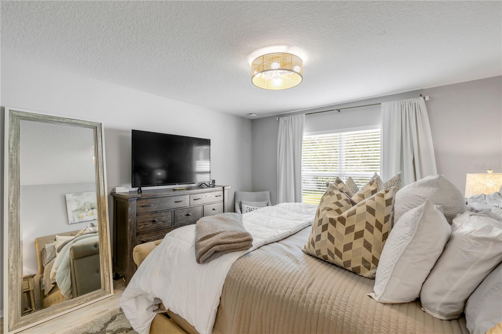 550 AEOLIAN DR, NEW SMYRNA BEACH, FL, 32168