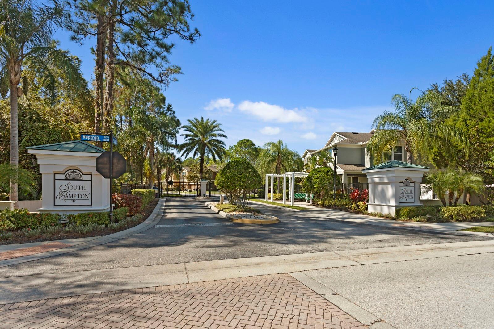 12525 SHIREBROOK CT, TAMPA, FL, 33626