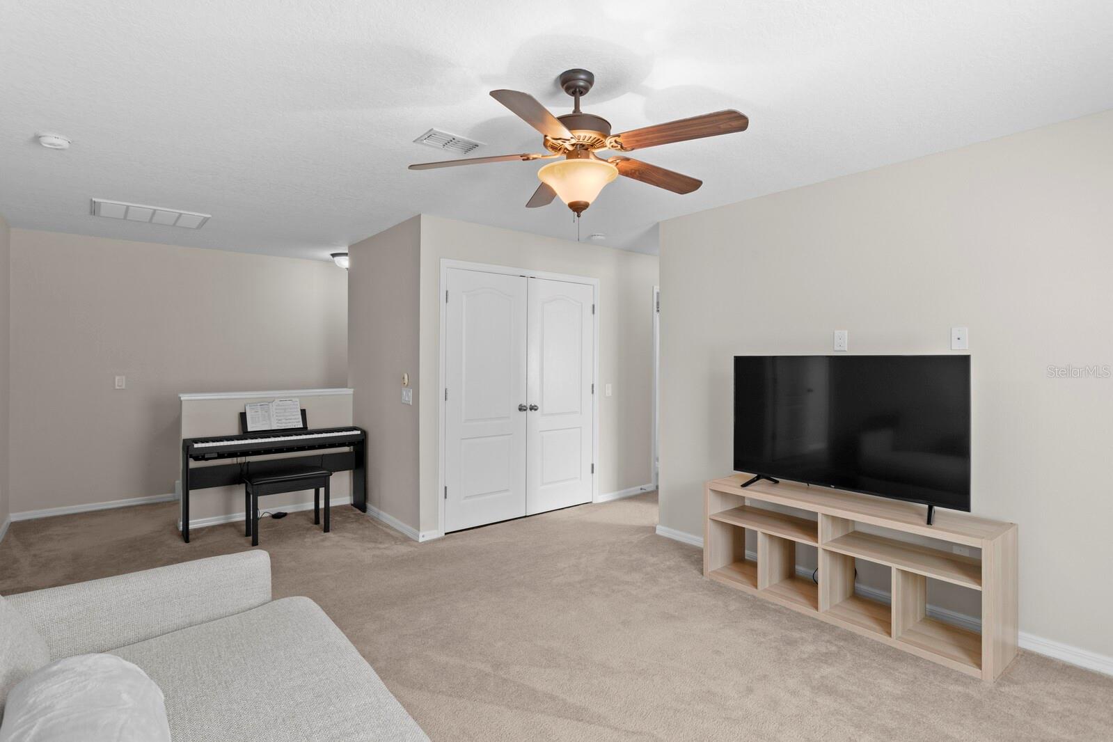 12525 SHIREBROOK CT, TAMPA, FL, 33626