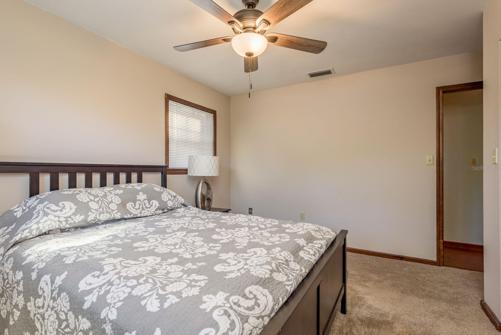 1416 GROVE AVE, LEESBURG, FL, 34748