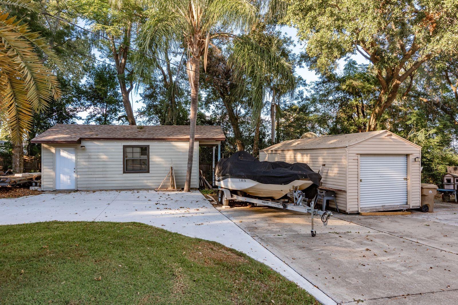 1416 GROVE AVE, LEESBURG, FL, 34748