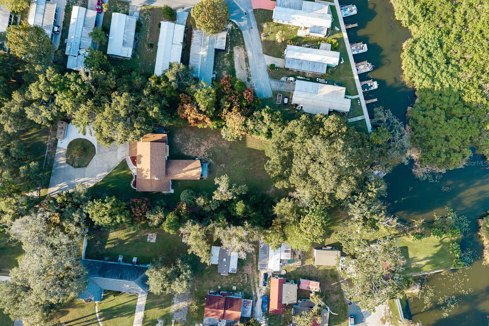 1416 GROVE AVE, LEESBURG, FL, 34748