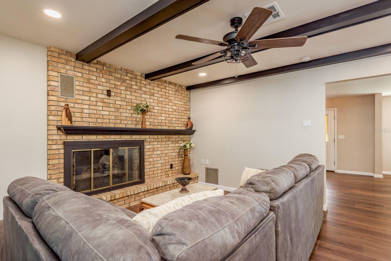 1416 GROVE AVE, LEESBURG, FL, 34748