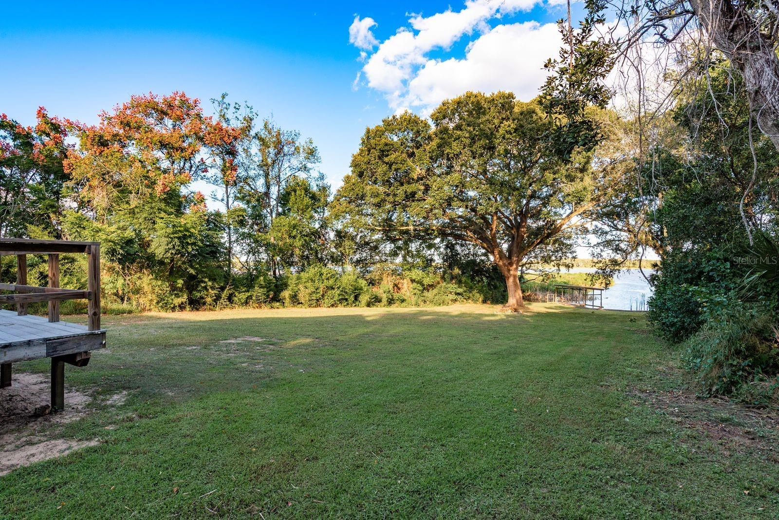 1416 GROVE AVE, LEESBURG, FL, 34748