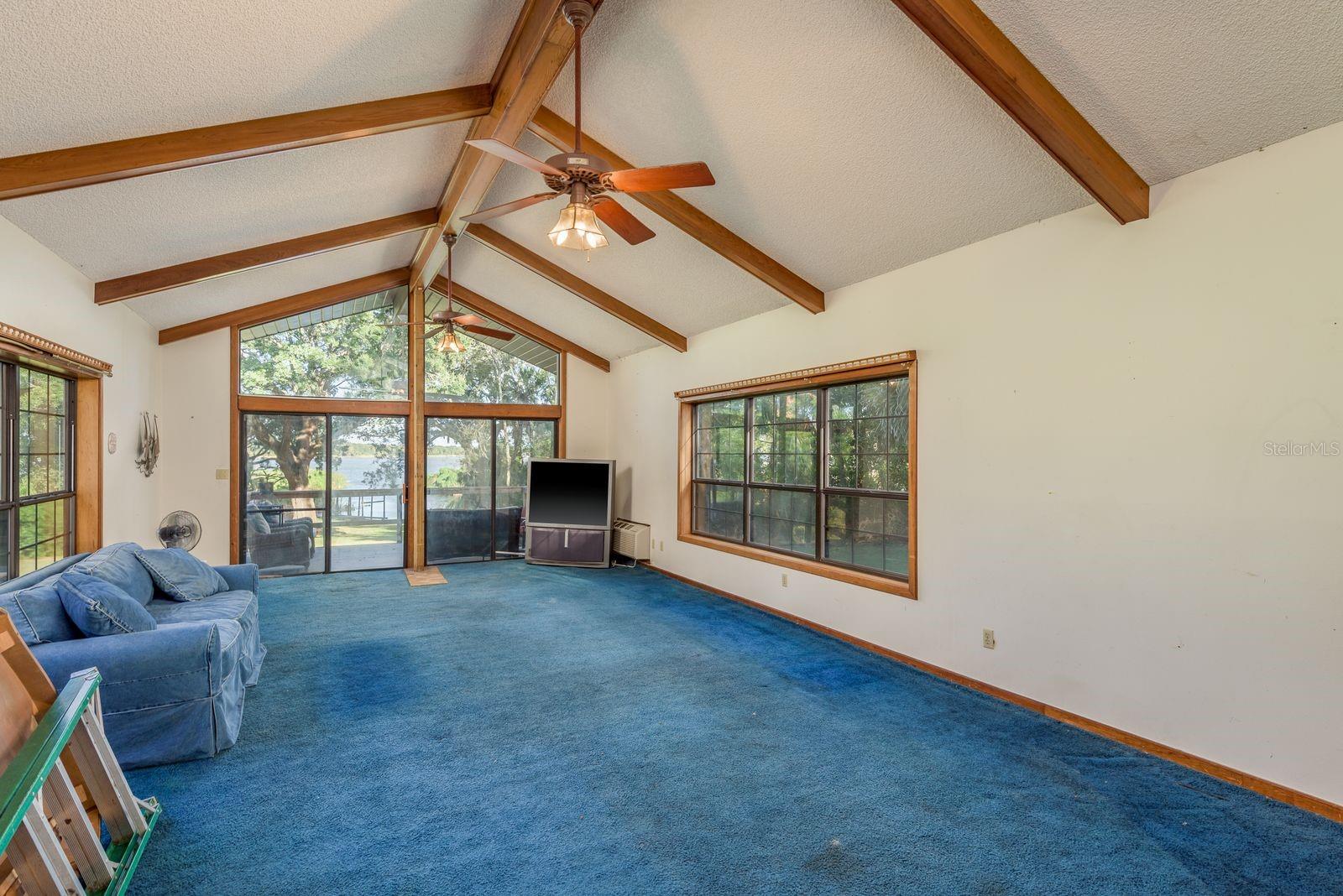 1416 GROVE AVE, LEESBURG, FL, 34748