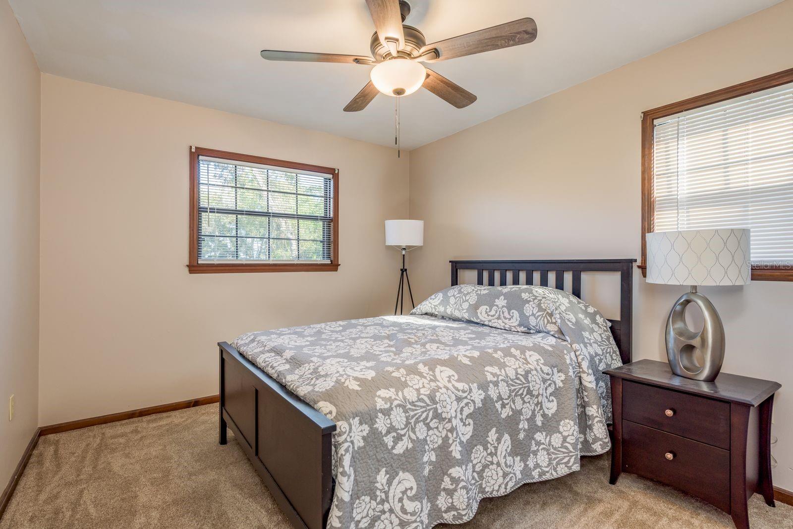 1416 GROVE AVE, LEESBURG, FL, 34748