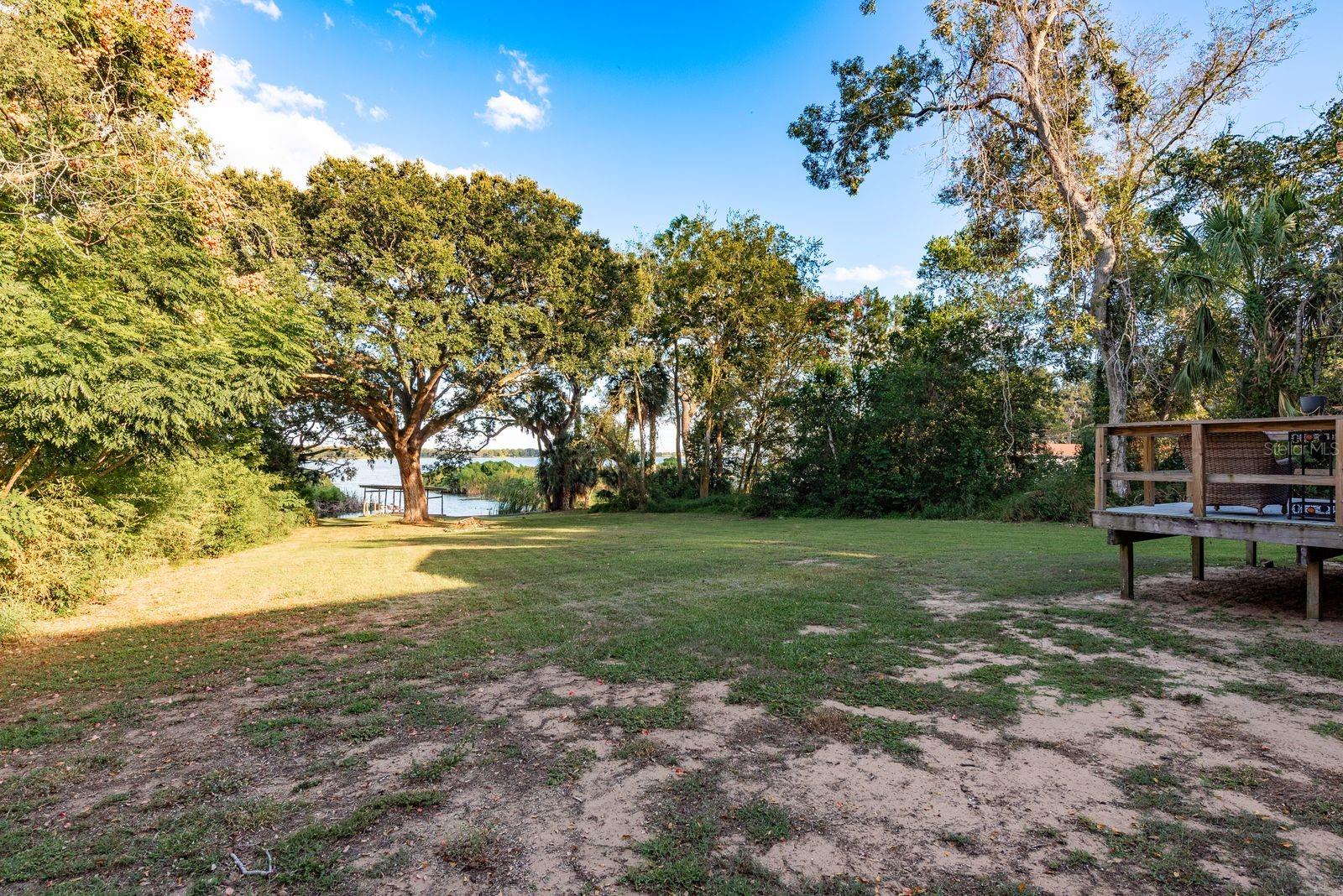 1416 GROVE AVE, LEESBURG, FL, 34748