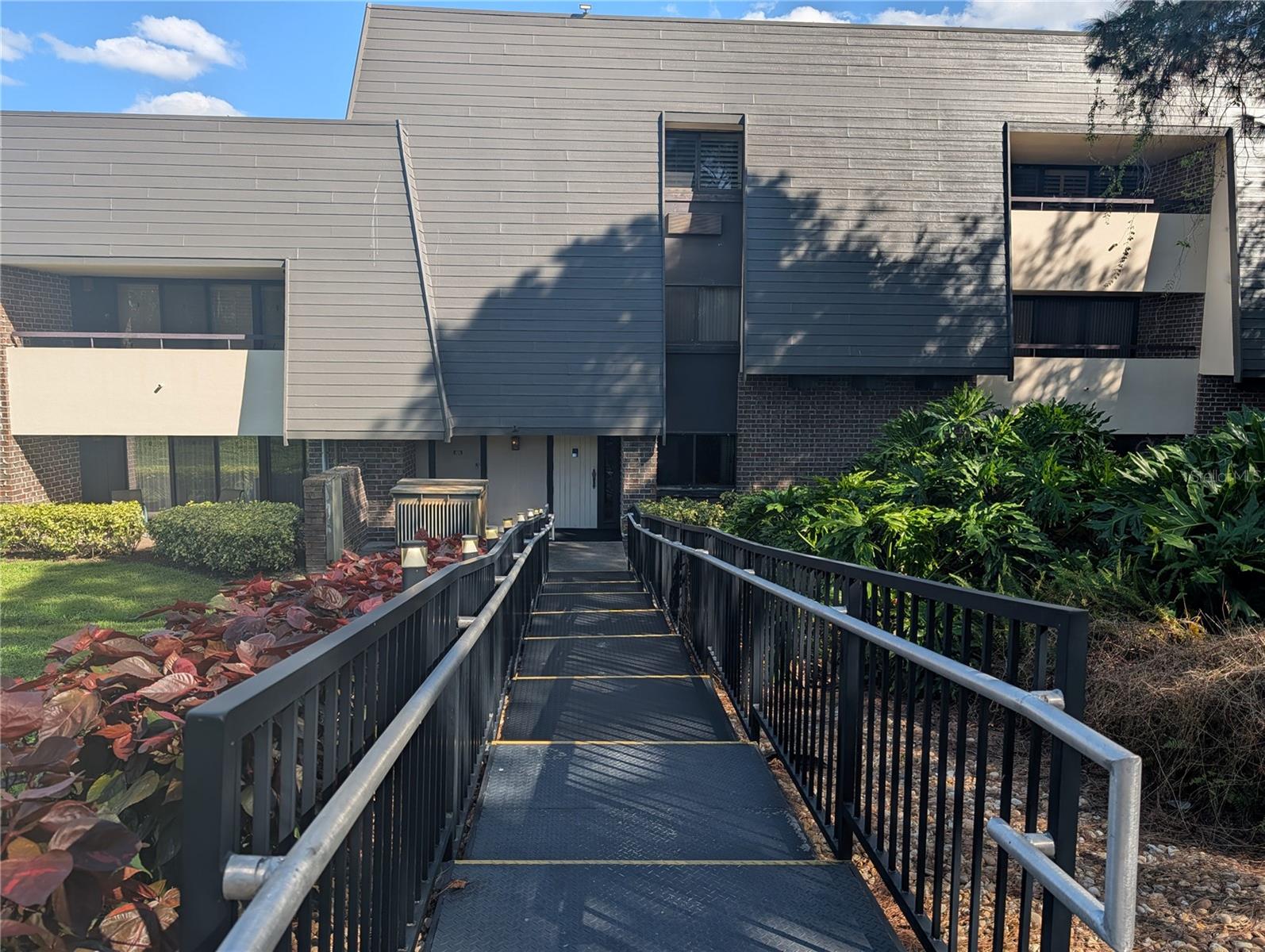 36750 US HIGHWAY 19 N #4-221, PALM HARBOR, FL, 34683