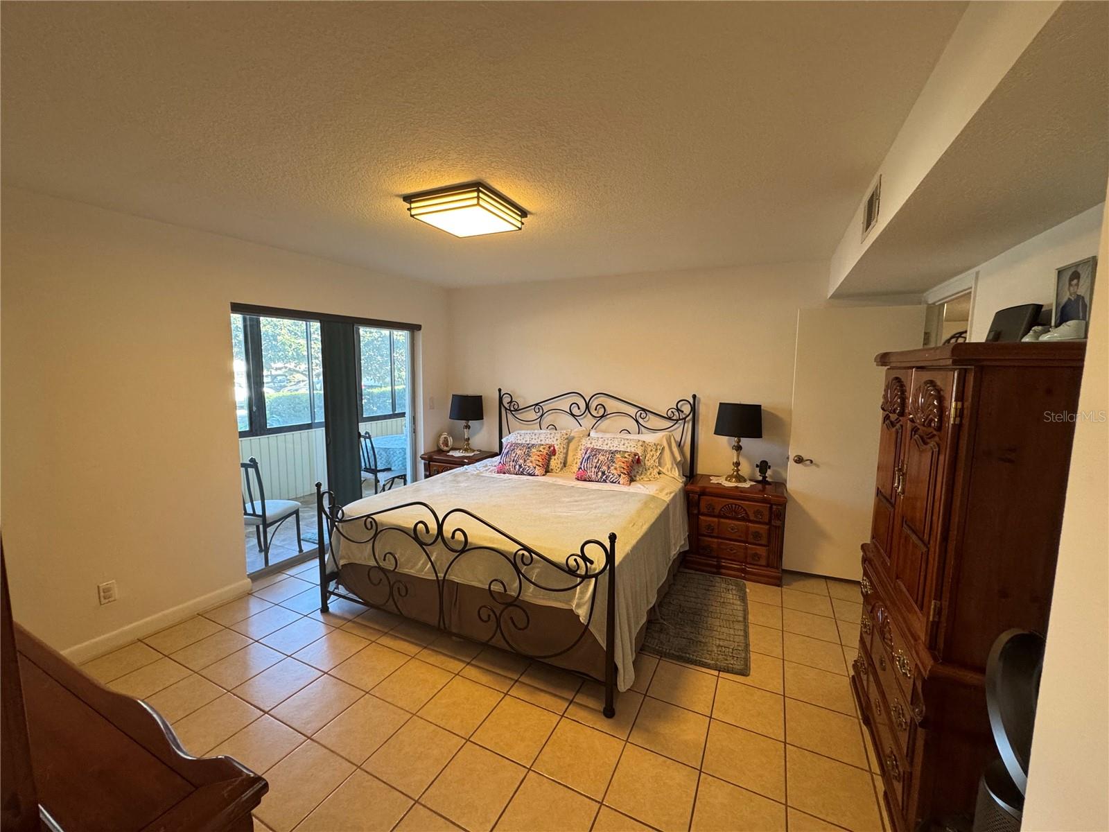 1130 N LAKE PARKER AVE #B111, LAKELAND, FL, 33805