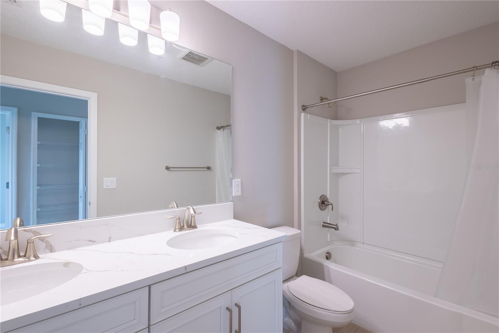 5535 TRIPOLI DR, PALMETTO, FL, 34221