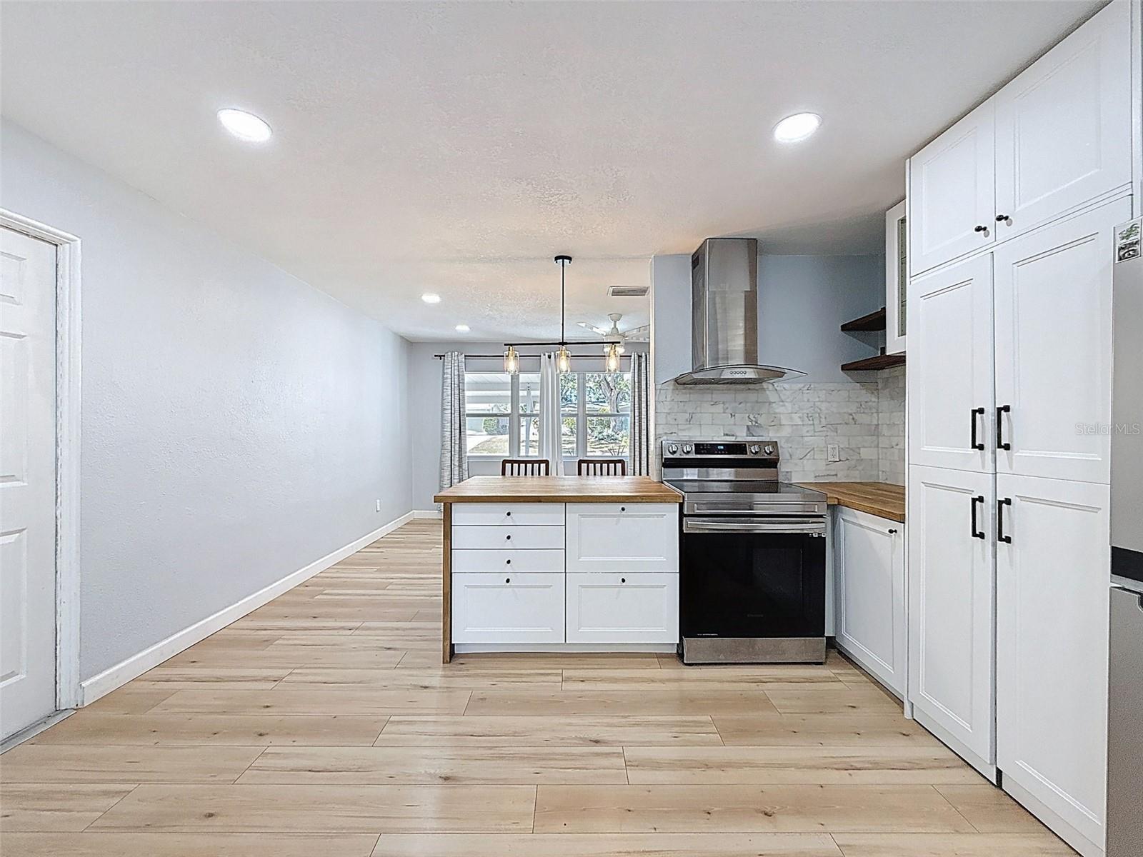 217 EVELYN AVE, CLEARWATER, FL, 33765