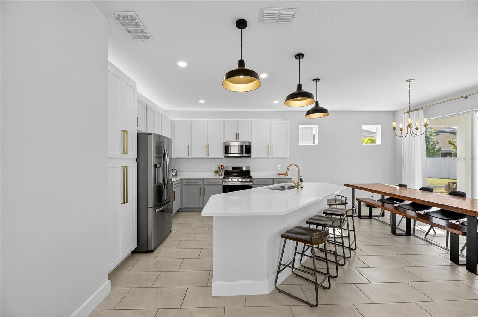 324 BLACKROCK LN, APOLLO BEACH, FL, 33572