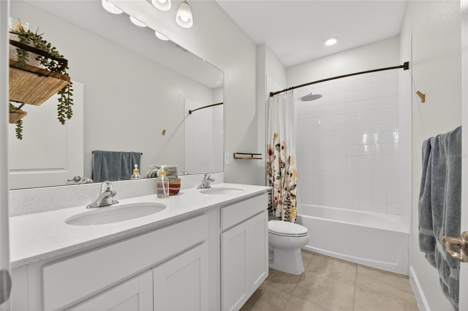 324 BLACKROCK LN, APOLLO BEACH, FL, 33572