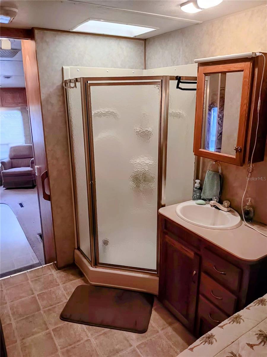 O6355329 Property Photo